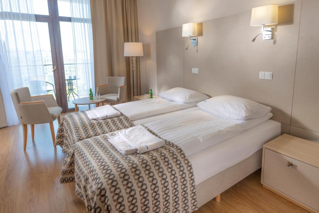 Hotel Olymp IV à Kołobrzeg Extérieur photo